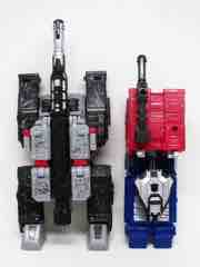 Transformers Generations War for Cybertron Siege Optimus Prime Action Figure