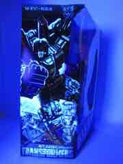 Transformers Generations War for Cybertron Siege Starscream Action Figure