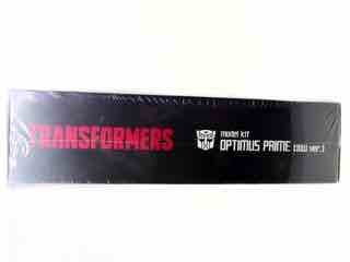 Flame Toys Transformers Optimus Prime IDW Version Furai Model Kit