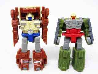 Transformers Generations War for Cybertron Siege Micromasters Autobot Topshot and Flak Action Figures