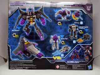 Transformers Generations War for Cybertron Siege Phantomstrike Squadron Skywarp, Shrute, Fracas, and Terror-Daxtyl Action Figures