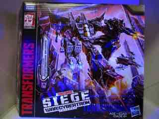 Transformers Generations War for Cybertron Siege Phantomstrike Squadron Skywarp, Shrute, Fracas, and Terror-Daxtyl Action Figures