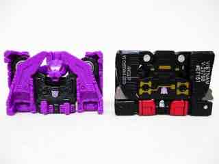 Transformers Generations War for Cybertron Siege Selects Decepticon Rumble and Ratbat Action Figure