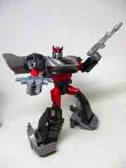 Transformers Generations War for Cybertron Siege Deluxe Bluestreak Action Figure