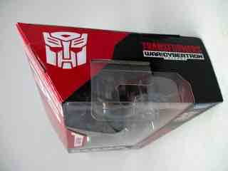 Transformers Generations War for Cybertron Siege Deluxe Bluestreak Action Figure