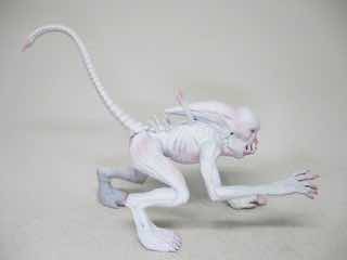 Aliens Classics Series Neomorph Alien Action Figure