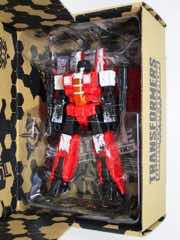 Transformers Generations War for Cybertron Siege Selects Decepticon Red Wing Action Figure