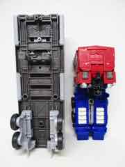 Transformers Generations War for Cybertron Earthrise Leader Optimus Prime Action Figure