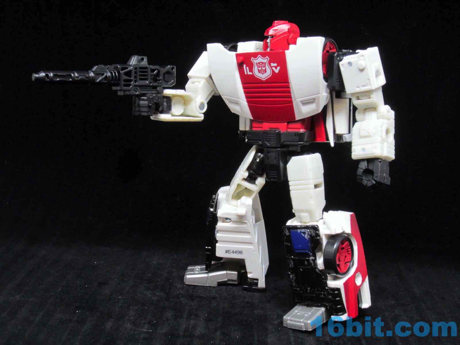 Details about   Hasbro Takara Transformers Siege War For Cybertron RED ALERT Figure MISB 