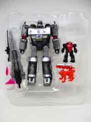 Transformers Generations War for Cybertron Trilogy Megatron with Captive Pinpointer and Captive Lionizer Action Figure