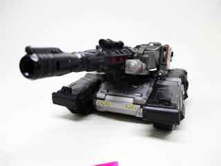 Transformers Generations War for Cybertron Trilogy Megatron with Captive Pinpointer and Captive Lionizer Action Figure