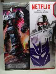 Transformers Generations War for Cybertron Trilogy Megatron with Captive Pinpointer and Captive Lionizer Action Figure