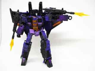 Transformers Generations War for Cybertron Trilogy Hotlink with Heatstroke and Heartburn Action Figure