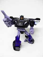 Transformers Generations War for Cybertron Siege Barricade Action Figure