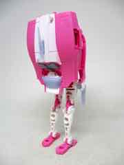 Hasbro Transformers Generations War for Cybertron Earthrise Deluxe Arcee Action Figure