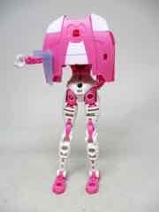 Hasbro Transformers Generations War for Cybertron Earthrise Deluxe Arcee Action Figure