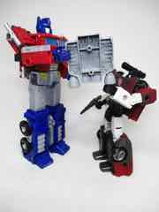 Transformers Generations War for Cybertron Trilogy Selects Centurion Drone Weaponizer Pack