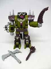 Transformers Generations War for Cybertron Trilogy Pit of Judgement PulseCon Exclusive Set Bailiff Action Figure