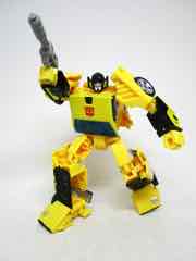 Hasbro Transformers Generations War for Cybertron Earthrise Deluxe Sunstreaker Action Figure