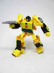 Hasbro Transformers Generations War for Cybertron Earthrise Deluxe Sunstreaker Action Figure
