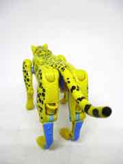 Hasbro Transformers Generations War for Cybertron Kingdom Deluxe Cheetor Action Figure