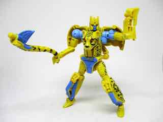 Hasbro Transformers Generations War for Cybertron Kingdom Deluxe Cheetor Action Figure