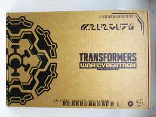 Transformers Generations War for Cybertron Trilogy Galactic Odyssey Collection Paradron Medics Autobot Ratchet and Lifeline Action Figure