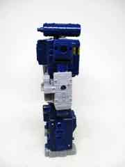 Transformers Generations War for Cybertron Trilogy Soundwave with Laserbeak and Ravage Action Figure