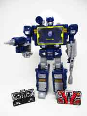 Transformers Generations War for Cybertron Trilogy Soundwave with Laserbeak and Ravage Action Figure