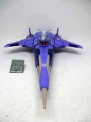 Hasbro Transformers Generations War for Cybertron Kingdom Voyager Cyclonus Action Figure