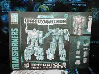 Transformers Generations War for Cybertron Trilogy Galactic Odyssey Collection Botropolis Rescue Mission Action Figures
