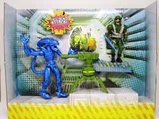 Lanard Alien Collection Xenomorph Warrior, Rotating Sentry Gun, and Colonial Space Marine Xenomorph Swarm Action Figure Set