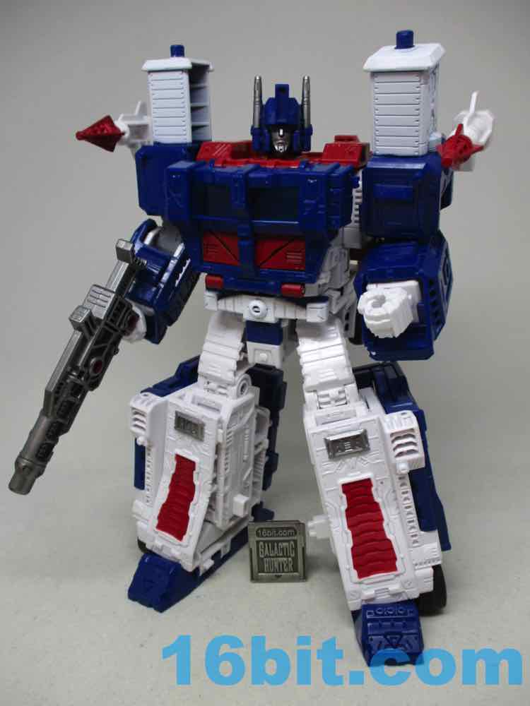 Transformers Generations War for Cybertron Kingdom Leader Ultra Magnus Hasbro 
