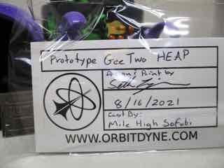 Orbitdyne Gee Two HEAP Vinyl Figure