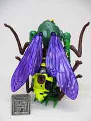 Hasbro Transformers Generations War for Cybertron Kingdom Deluxe Waspinator Action Figure