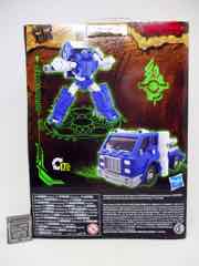 Hasbro Transformers Generations War for Cybertron Kingdom Deluxe Autobot Pipes Action Figure