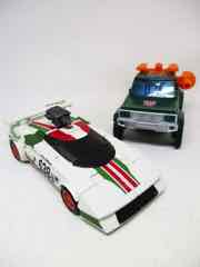 Transformers Generations War for Cybertron Earthrise Deluxe Wheeljack Action Figure