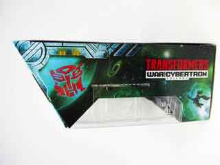 Transformers Generations War for Cybertron Earthrise Deluxe Wheeljack Action Figure