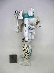 Hasbro Transformers Generations War for Cybertron Kingdom Voyager Tigatron Action Figure