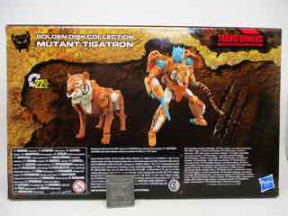 Hasbro Transformers Generations War for Cybertron Kingdom Voyager Mutant Tigatron Action Figure