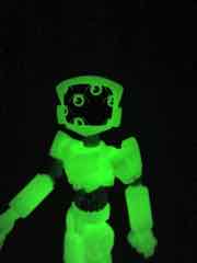 Nemo's Factory A/V Robot Glowing Being Action Figure