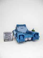 Hasbro Transformers Buzzworthy Bumblebee Studio Series 86 Deluxe Kup Action Figure