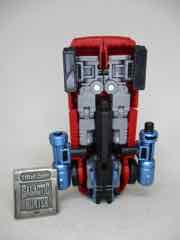 Hasbro Transformers Buzzworthy Bumblebee Studio Series 86 Deluxe Cliffjumper Action Figure