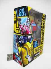 Hasbro Transformers Buzzworthy Bumblebee Studio Series 86 Deluxe Cliffjumper Action Figure