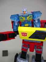 Hasbro Transformers Legacy Voyager Autobot Blaster with Eject Action Figure