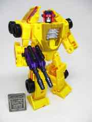 Hasbro Transformers Legacy Deluxe Dragstrip Action Figure