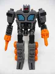 Hasbro Transformers Generations War for Cybertron Earthrise Deluxe Fasttrack Action Figure