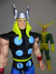 Hasbro Marvel Legends 375 Thor Action Figure