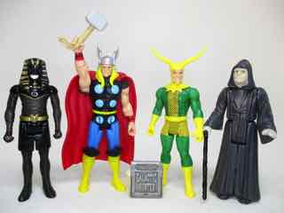 Hasbro Marvel Legends 375 Thor Action Figure