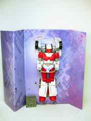 Hasbro Transformers Legacy Deluxe Autobot Minerva Action Figure